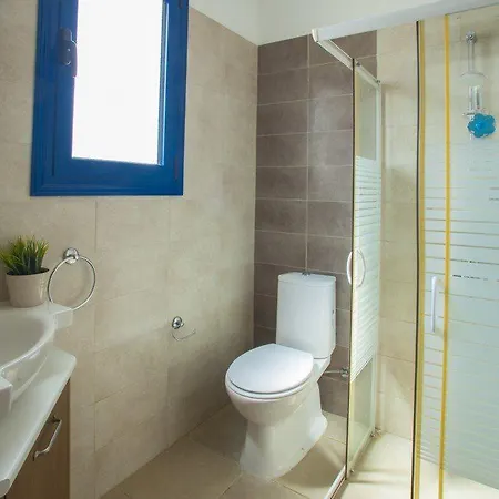 Renting This Minutes From The Beach 36 Villa