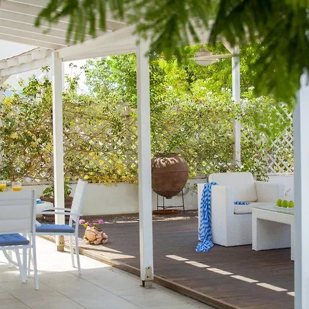 Renting This Minutes From The Beach 36 * Protarász